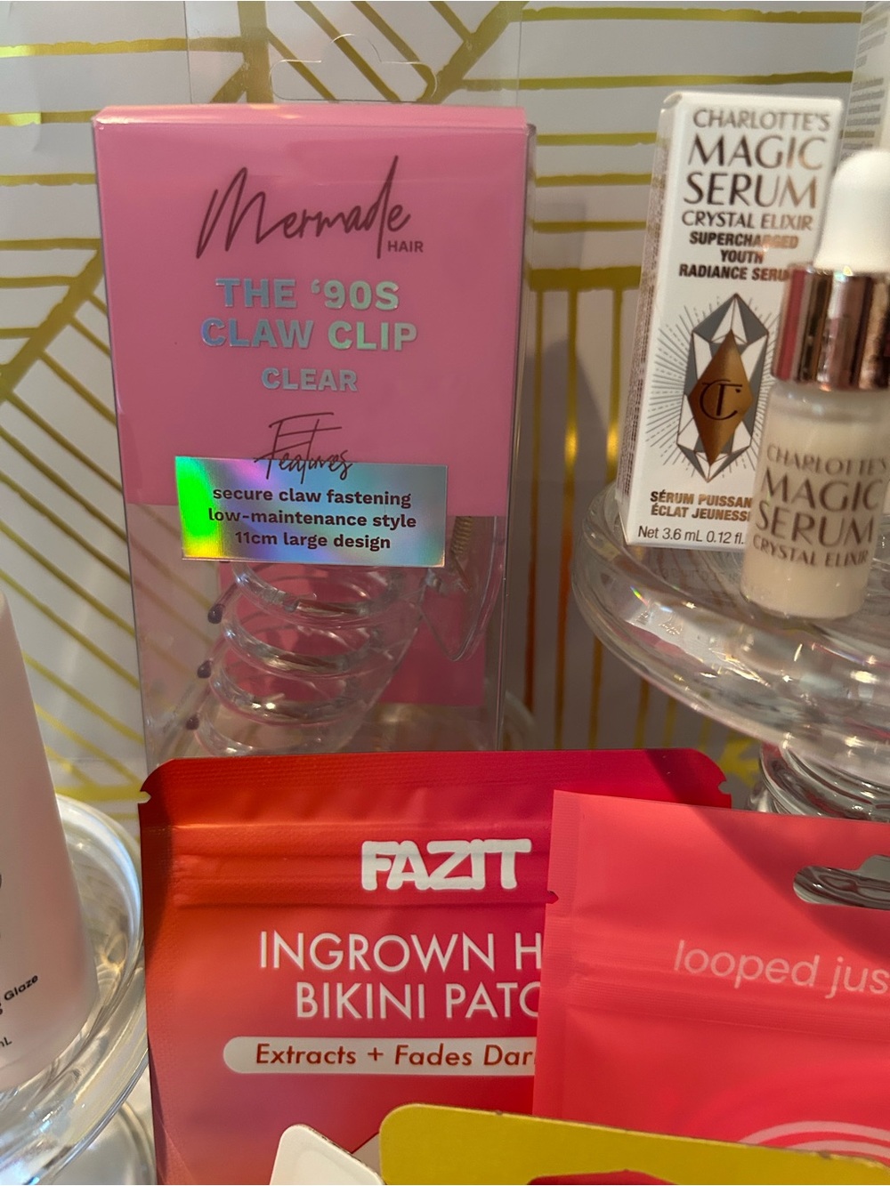 ✨ 20-Piece Beauty Bundle with 7 Full-Size Items | Haircare, Skincare & Makeup - Picture 8 of 9